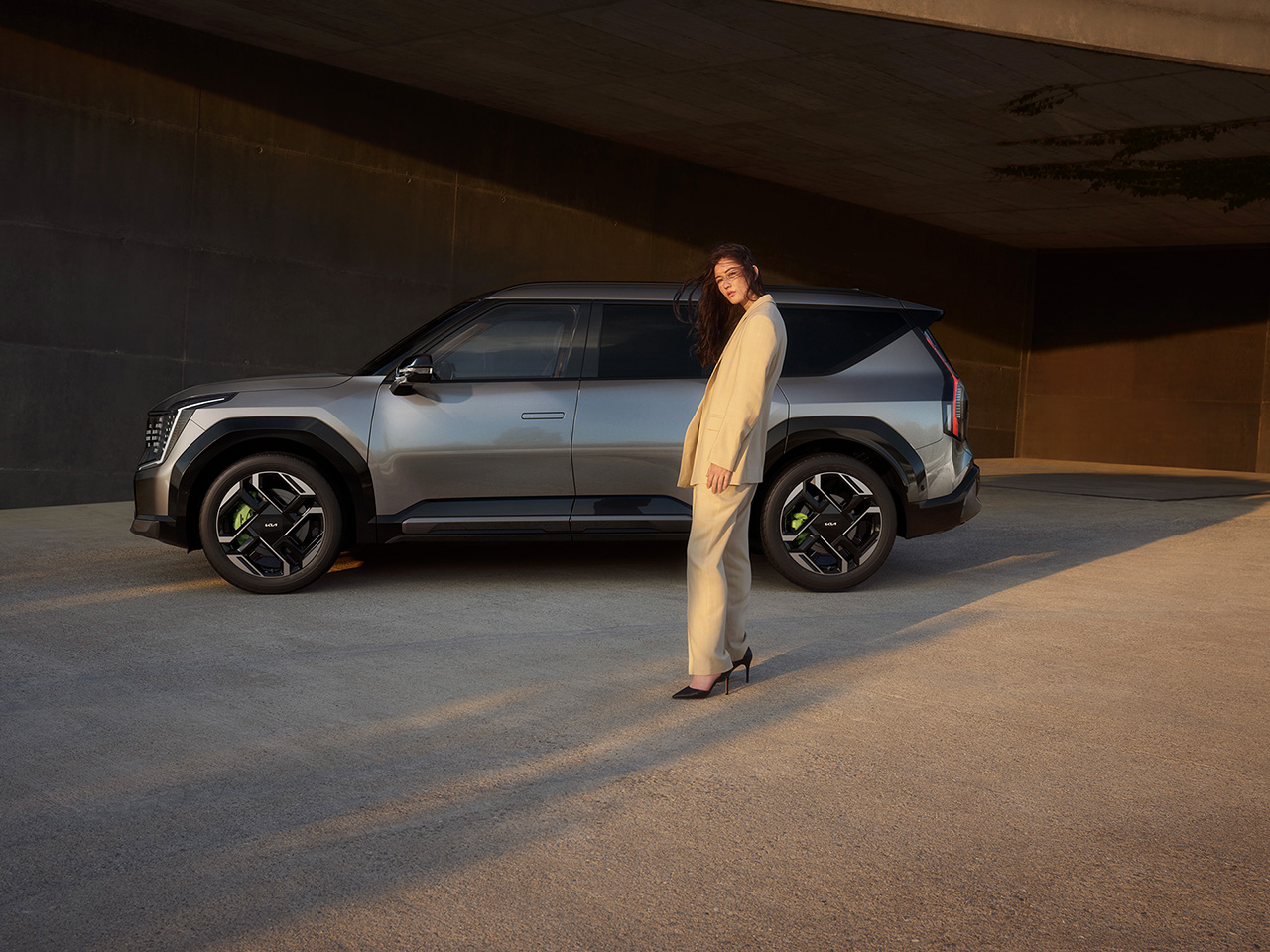 Elegante Seitenansicht eines Kia EV9 GT